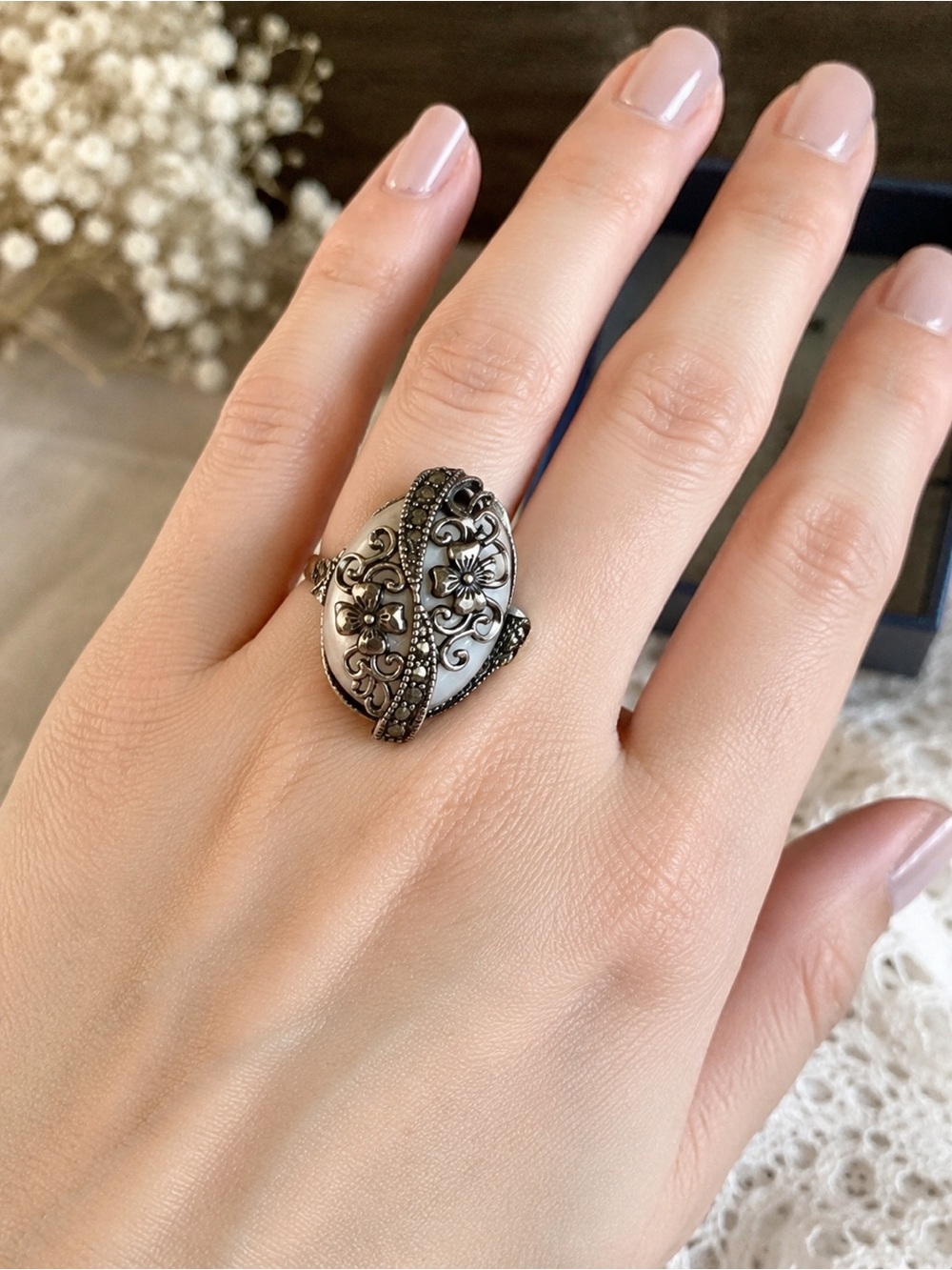 Vintage Floral Filigree 316L Stainless Steel  Mother of Pearl Statement Ring